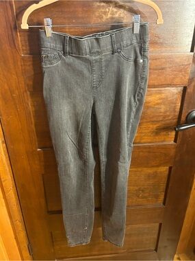 Laura Slim Straight-Leg Pull-On Jeans - Charcoal Gray